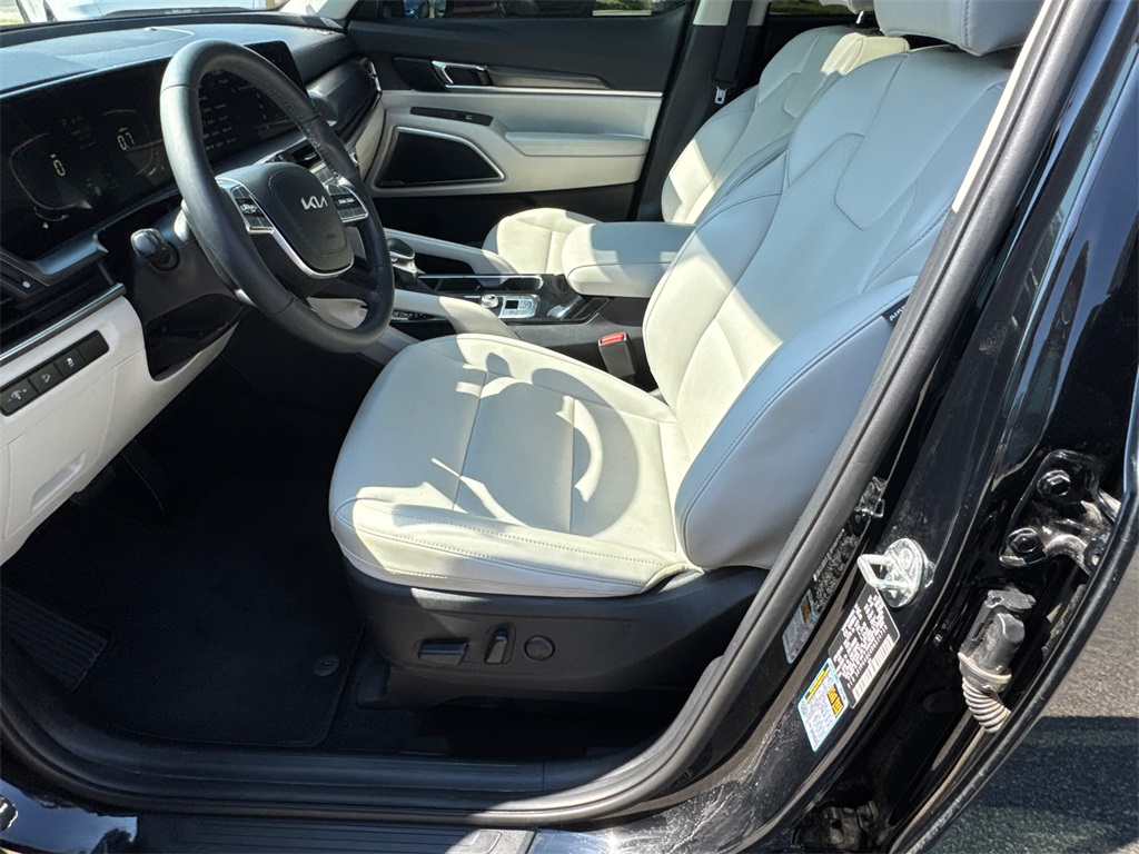 2024 Kia Telluride S photo 7