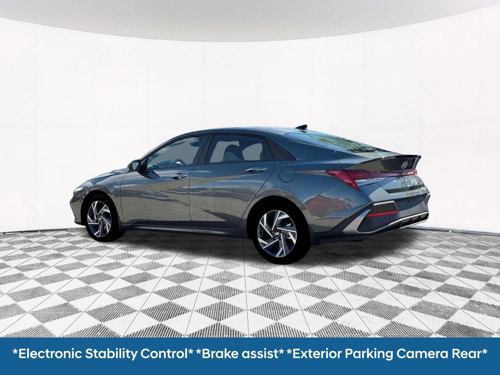 2025 Hyundai Elantra Hybrid SEL Sport photo 3