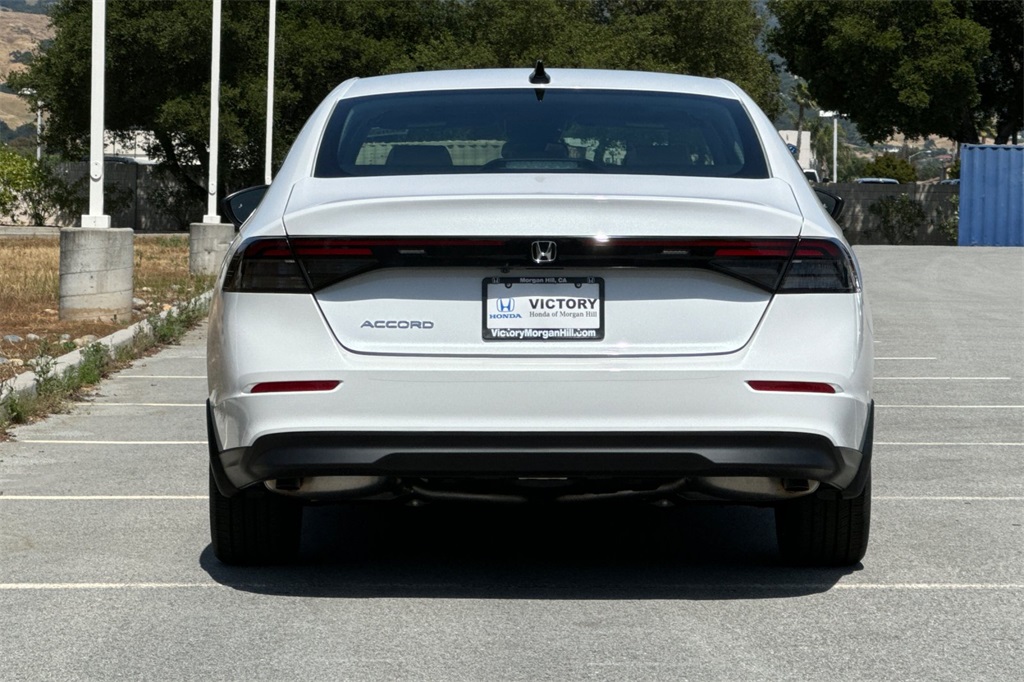 2025 Honda Accord SE photo 5