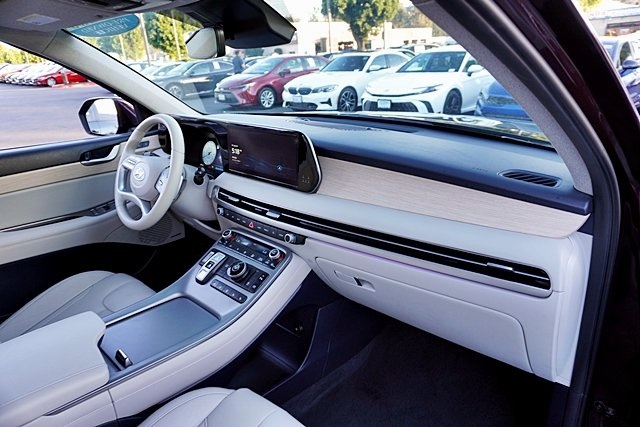 Used 2024 Red Hyundai Limited image 9