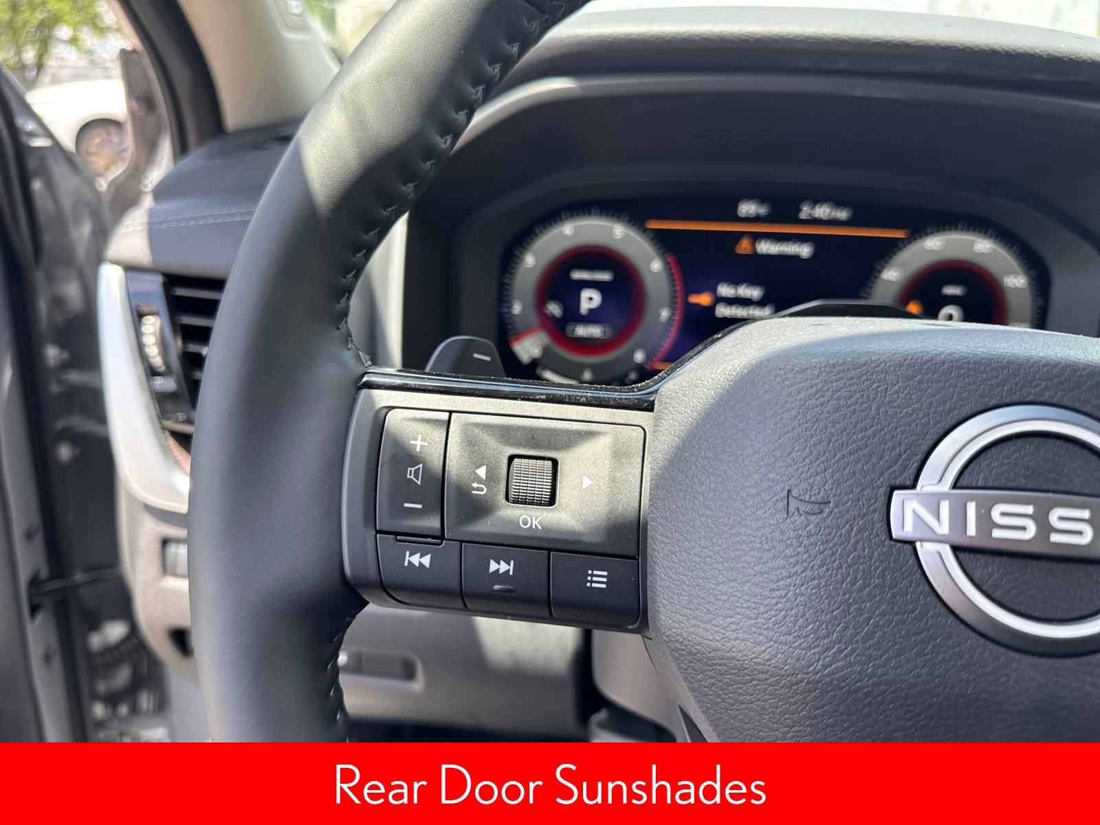 2025 Nissan Rogue Platinum photo 12
