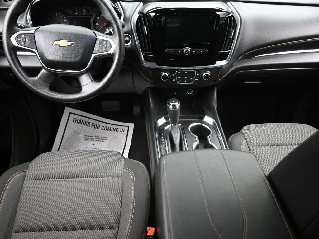 2020 Chevrolet Traverse LS photo 11