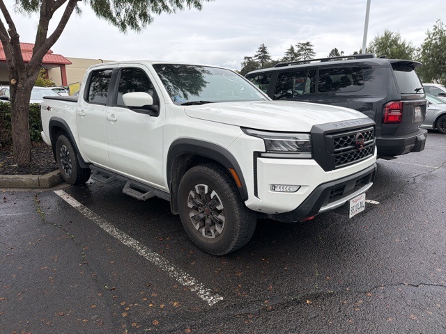 2023 Nissan Frontier PRO-4X's photo