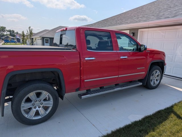 2018 Gmc Sierra 1500 SLT photo 3