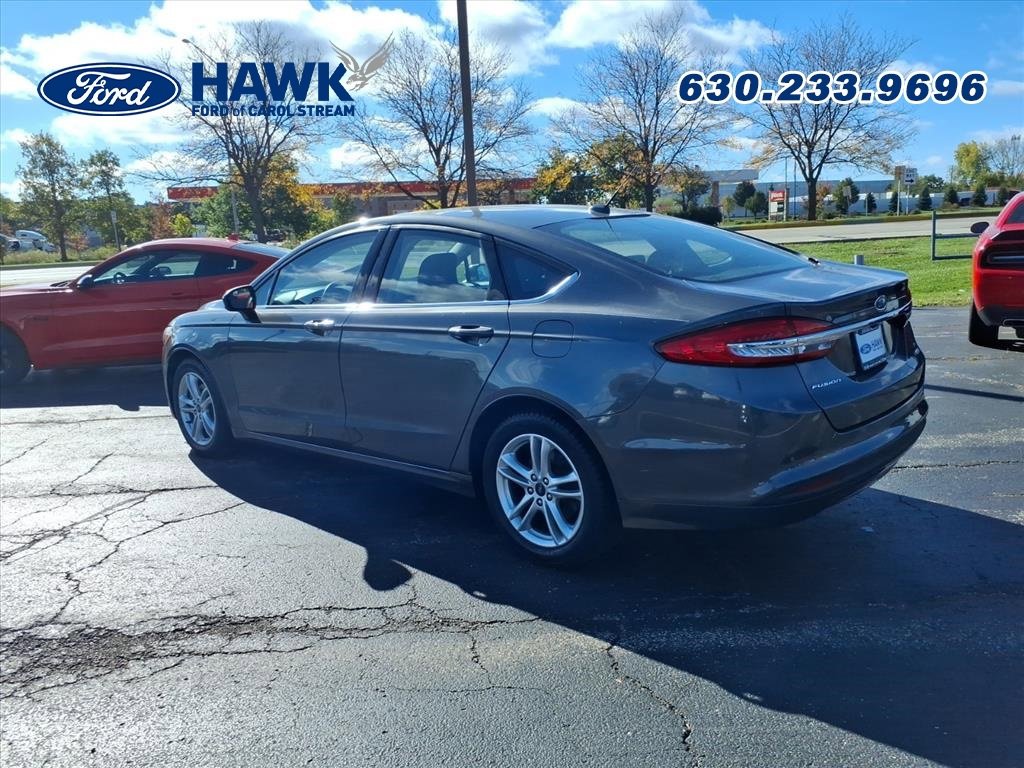 2018 Ford Fusion SE photo 3