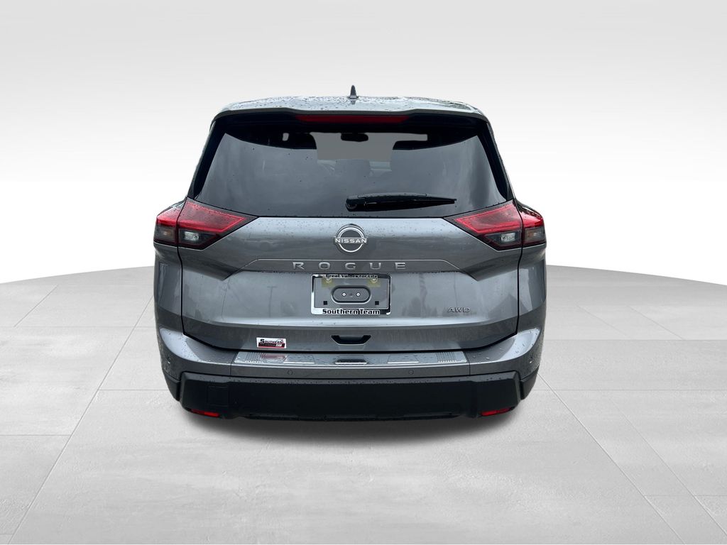 2026 Nissan Rogue SV photo 4
