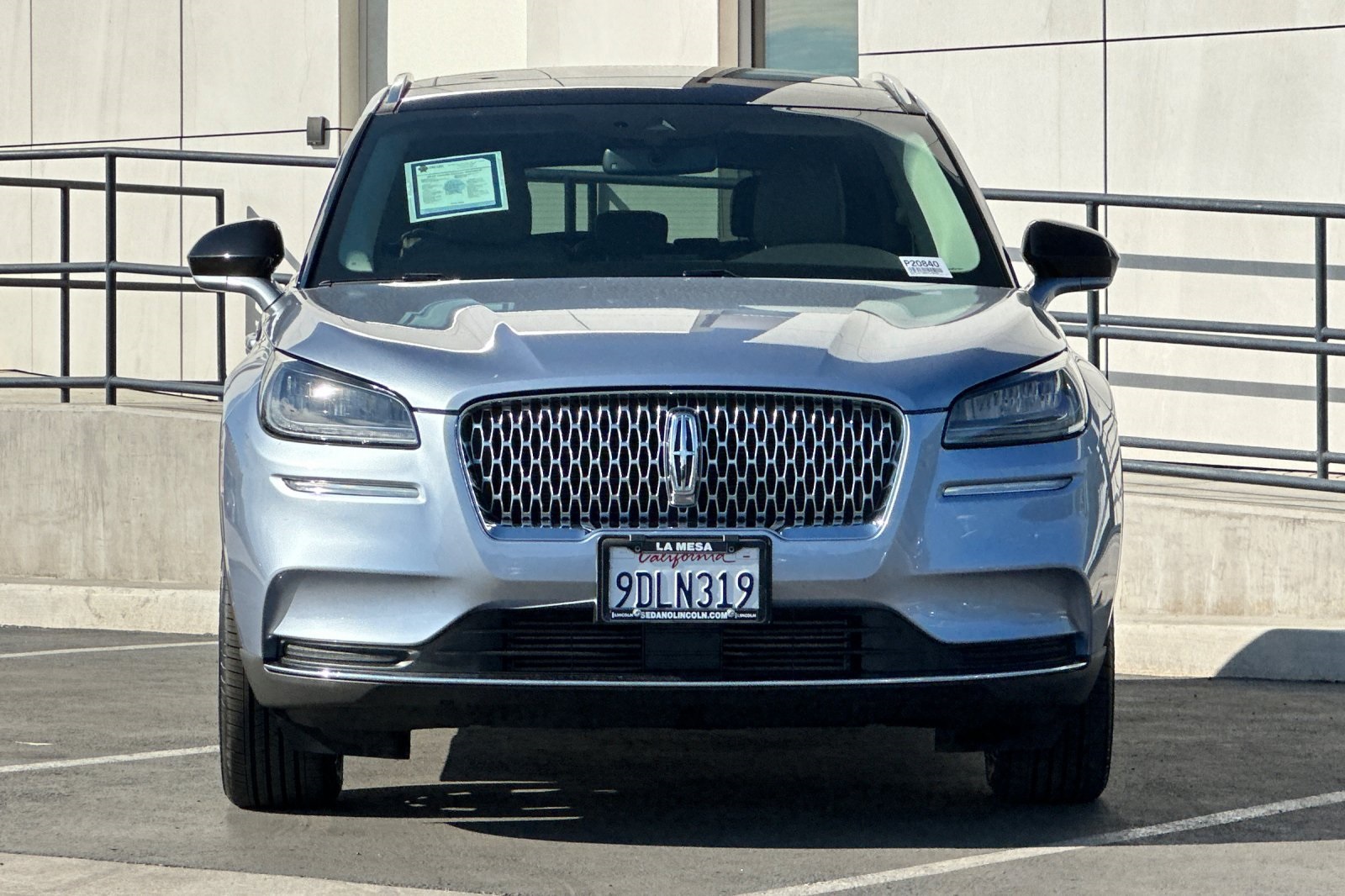 2022 Lincoln Corsair Standard photo 7