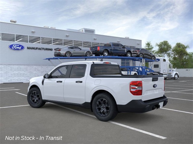 2025 Ford Maverick XLT photo 2