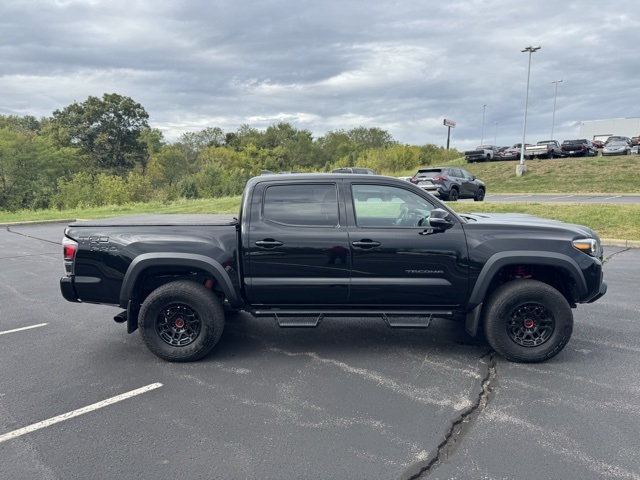 2023 Toyota Tacoma TRD Pro photo 2