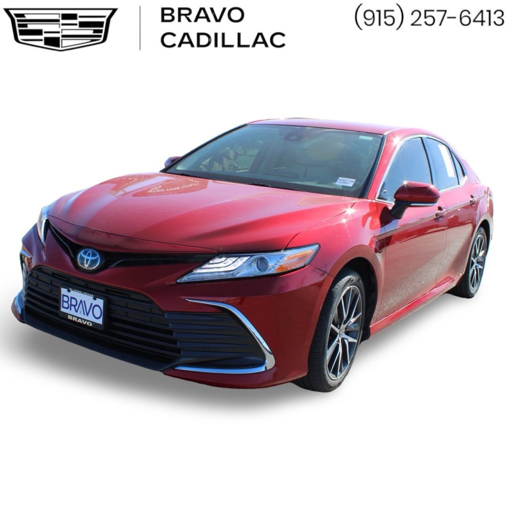 2024 Toyota Camry XLE's photo