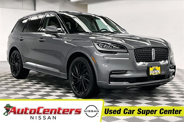 2022 Lincoln Aviator Reserve's photo