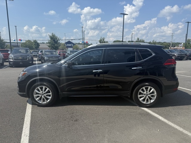 2017 Nissan Rogue SV photo 7