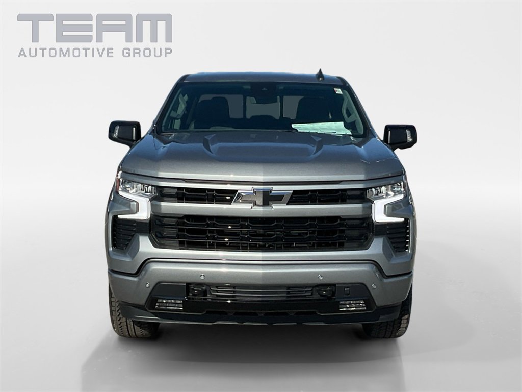 2026 Chevrolet Silverado 1500 RST photo 2
