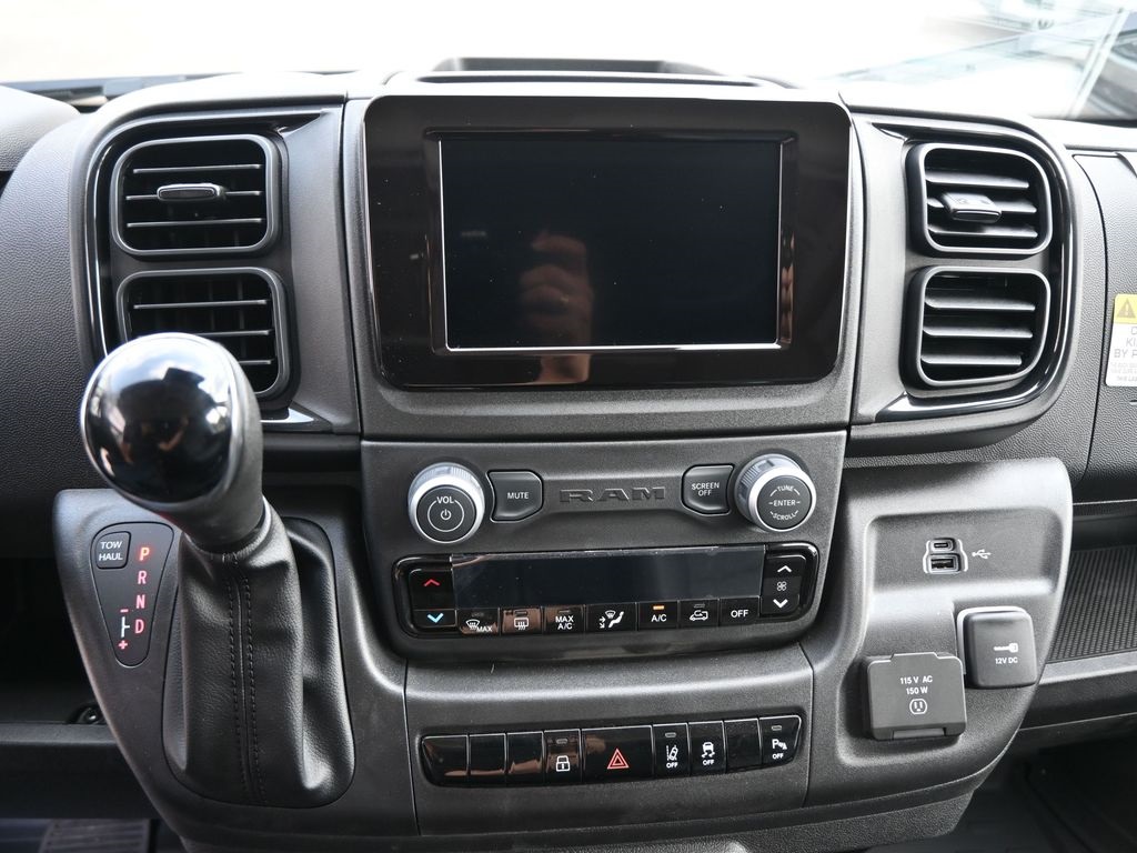 2025 Ram ProMaster 2500 photo 2