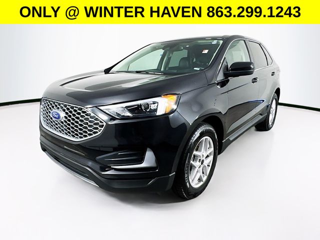 2023 Ford Edge SEL photo 3