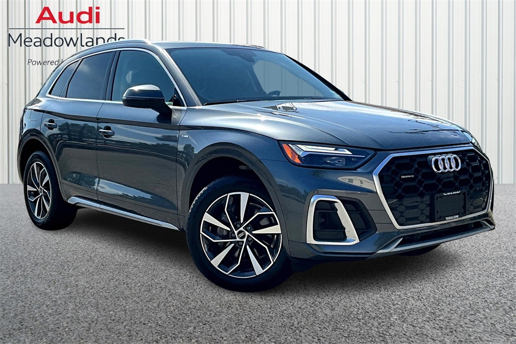 2025 Audi Q5 45 S line Premium Plus photo 3
