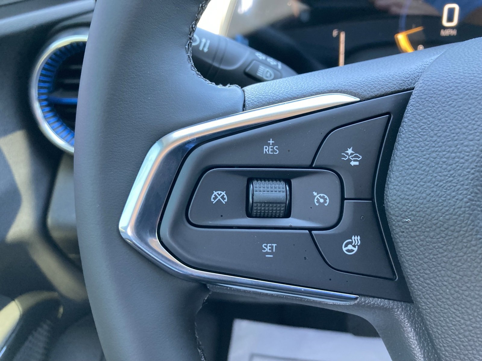 2026 Chevrolet Trax LT photo 18