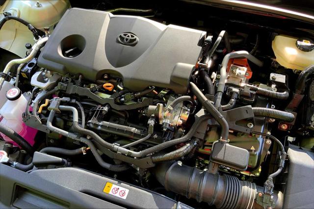 2025 Toyota Camry SE photo 27