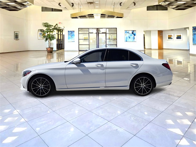 2019 Mercedes Benz C 300 photo 4