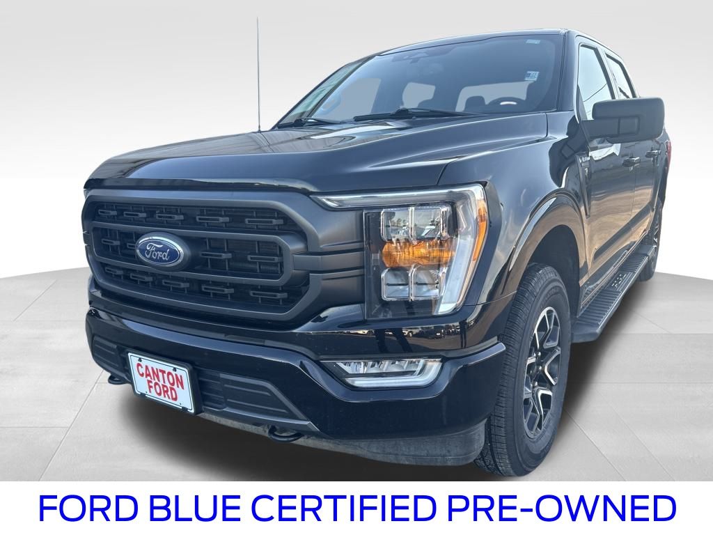 2023 Ford F-150 XLT photo 2
