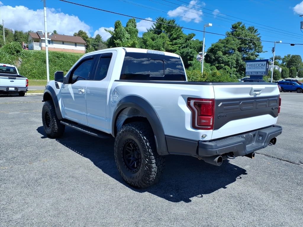 2018 Ford F-150 Raptor photo 3