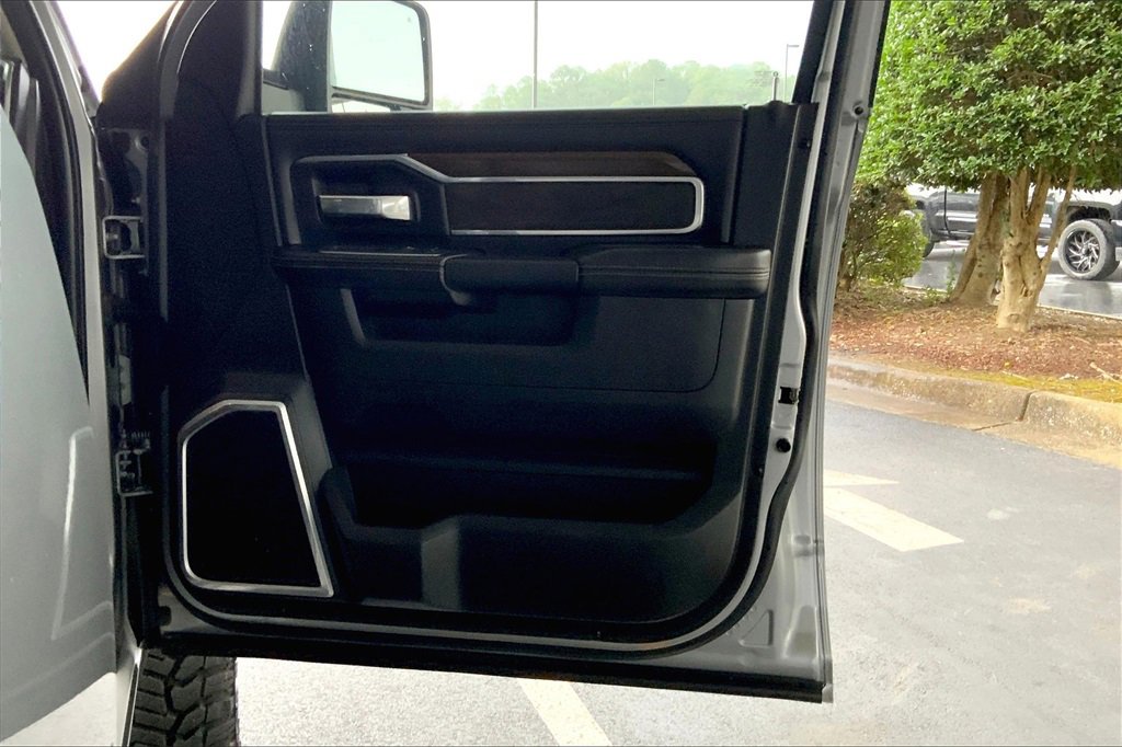 2024 Ram 2500 Laramie photo 22