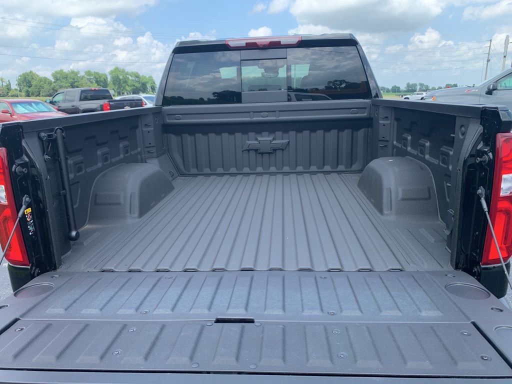 2025 Chevrolet Silverado 1500 LTZ photo 33