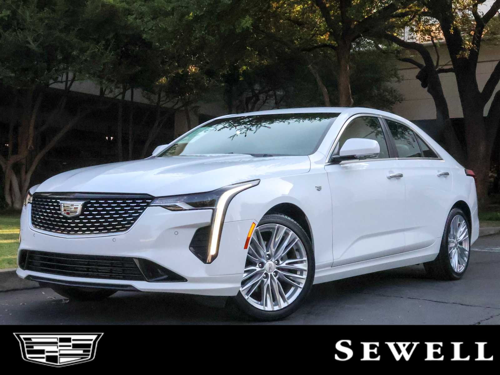 2023 Cadillac CT4