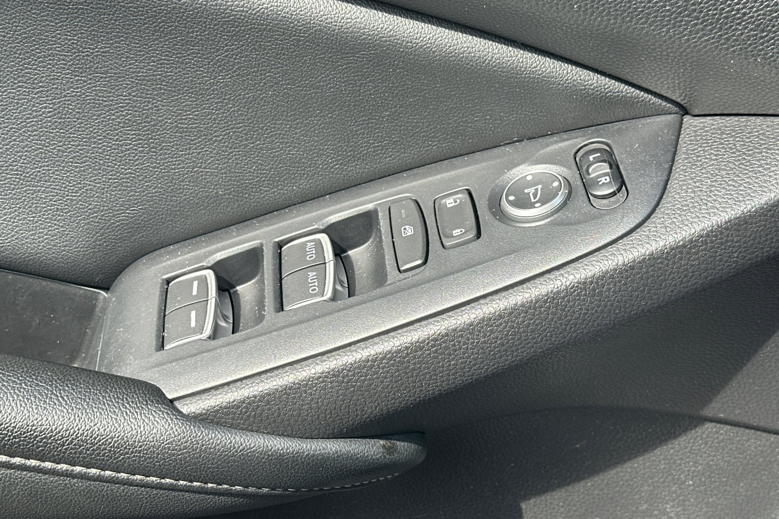 2021 Honda Accord 1.5T Sport photo 12