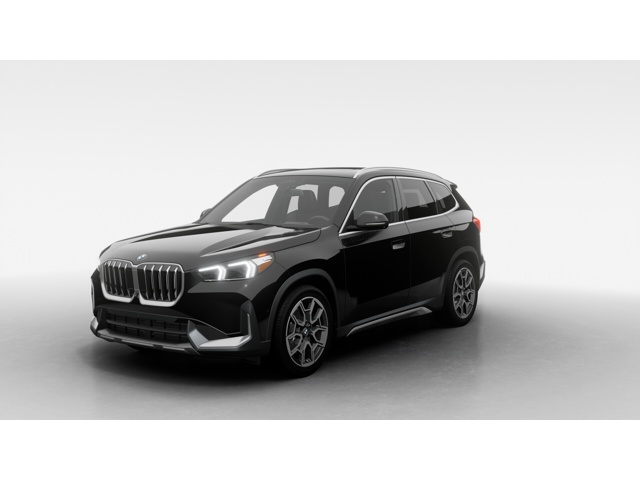 2026 BMW X1 28i's photo