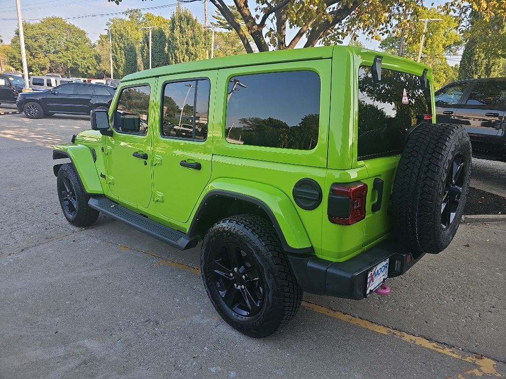 2021 Jeep Wrangler Unlimited Sahara Altitude photo 3