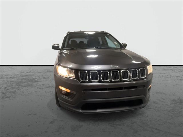 2021 Jeep Compass Latitude photo 3