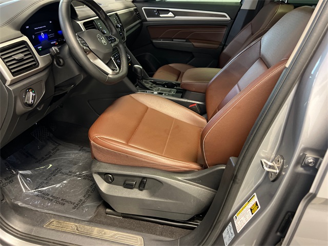 2022 Volkswagen Atlas V6 SE Technology photo 4