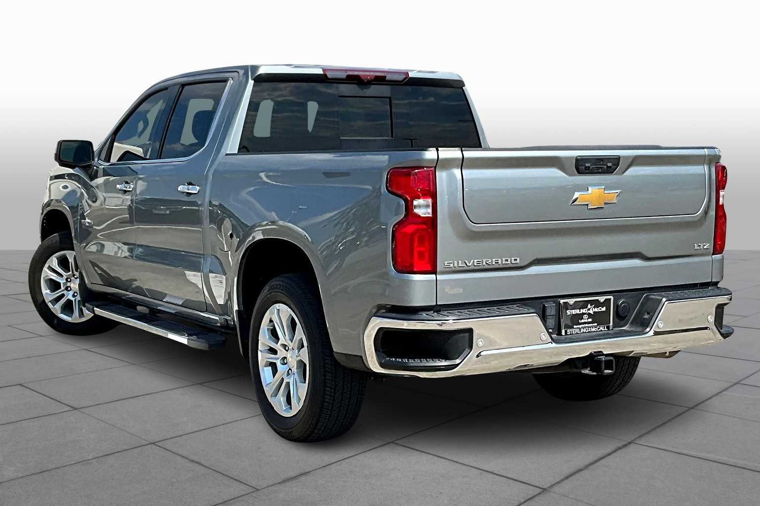 2024 Chevrolet Silverado 1500 LTZ photo 10