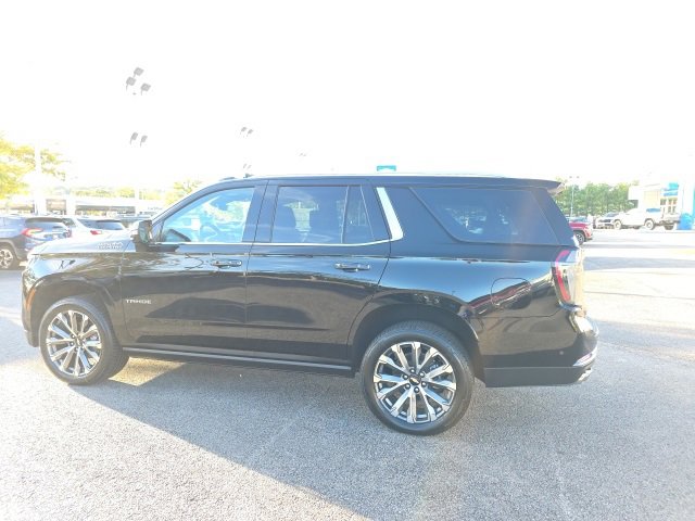 2026 Chevrolet Tahoe High Country photo 3