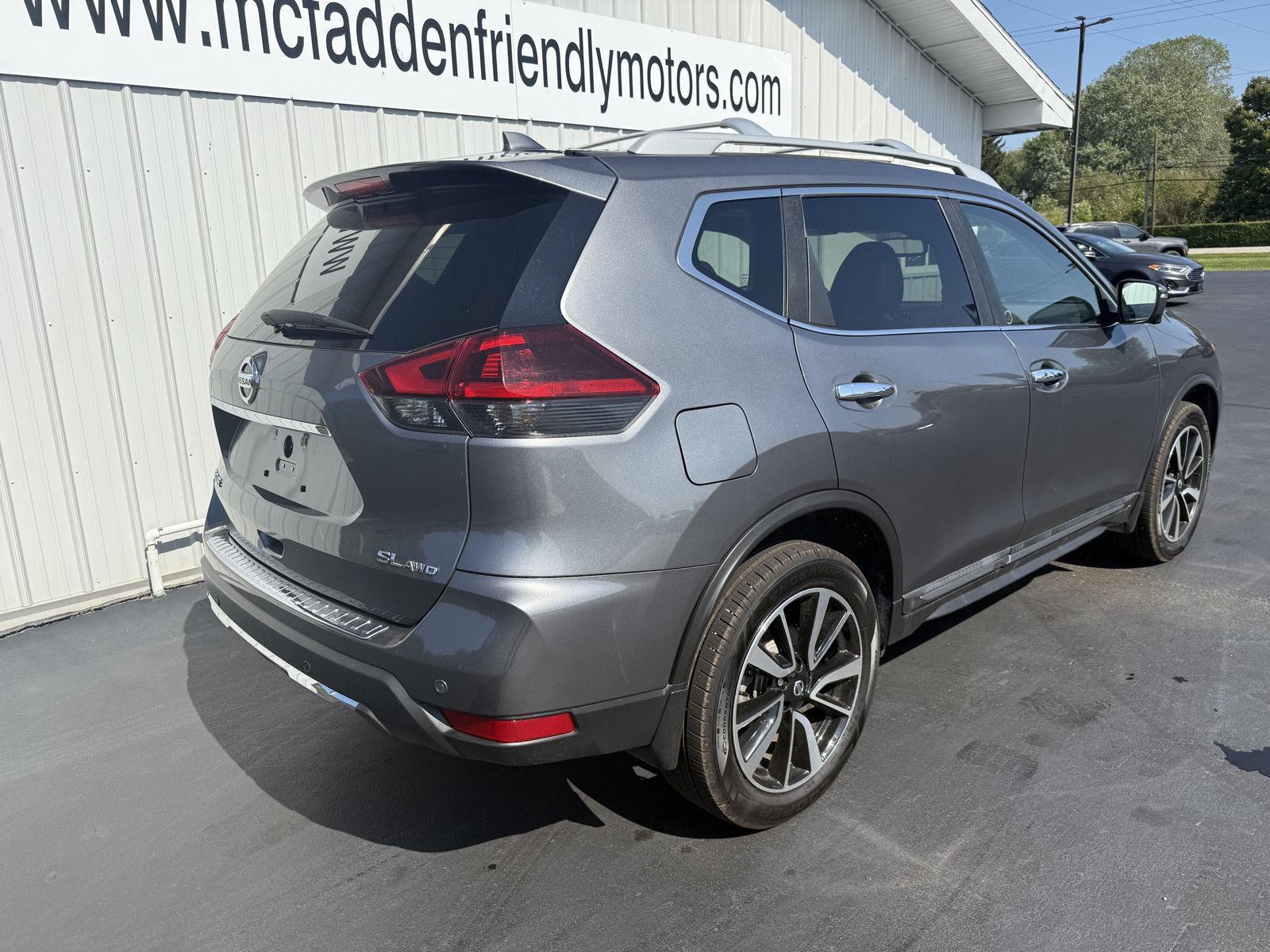 2020 Nissan Rogue SL photo 3