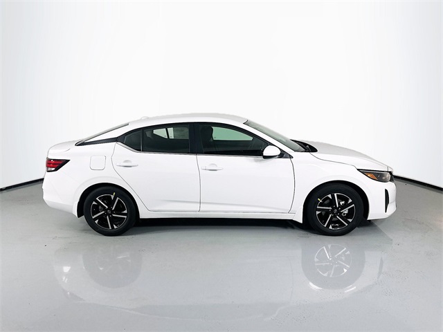 2025 Nissan Sentra SV photo 9