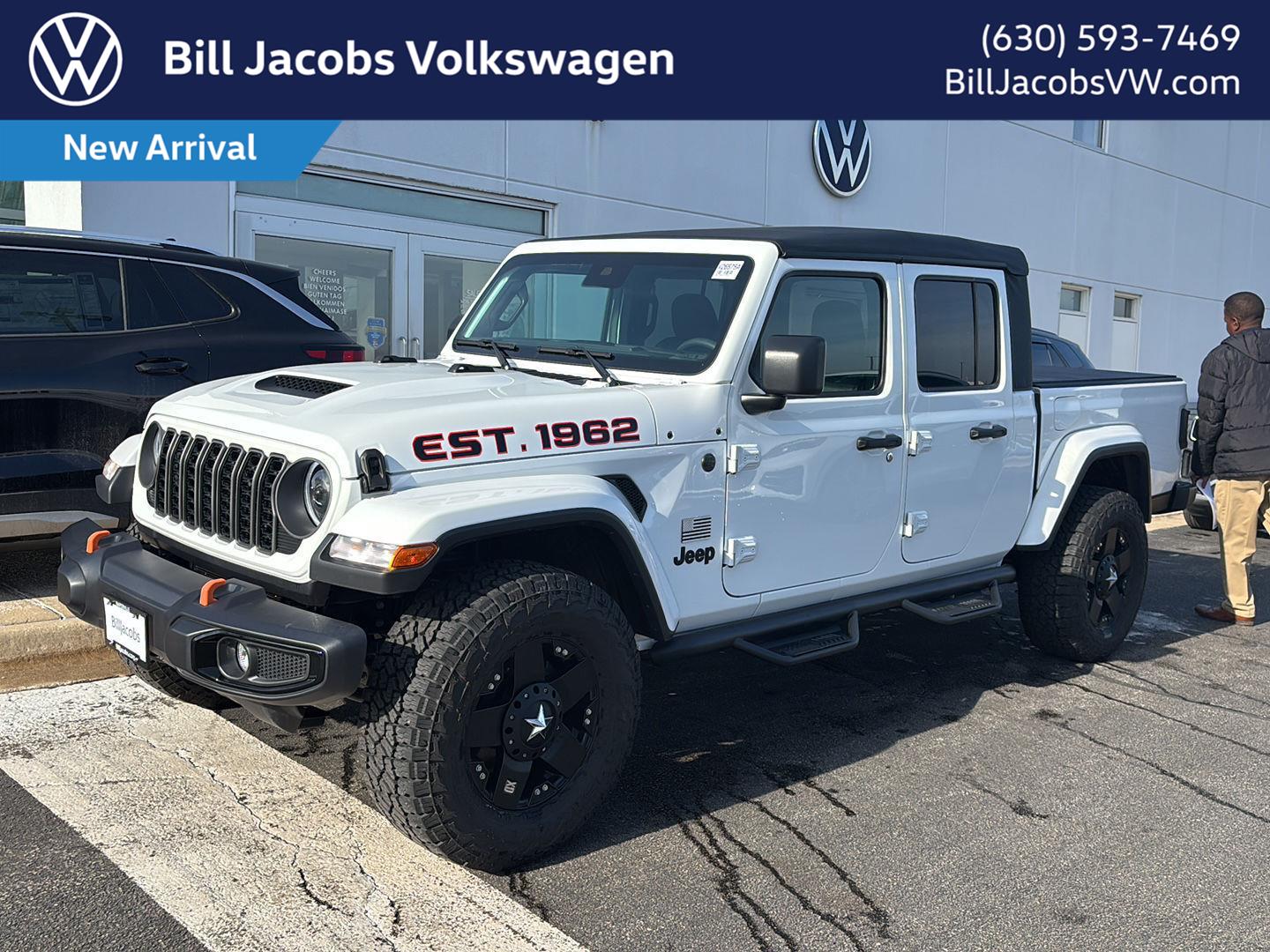 2025 Jeep Gladiator Sport S's photo