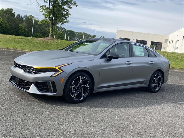 2025 Kia K5 GT-Line photo 6
