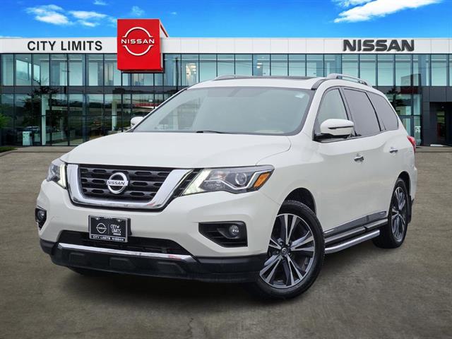 2018 Nissan Pathfinder Platinum's photo