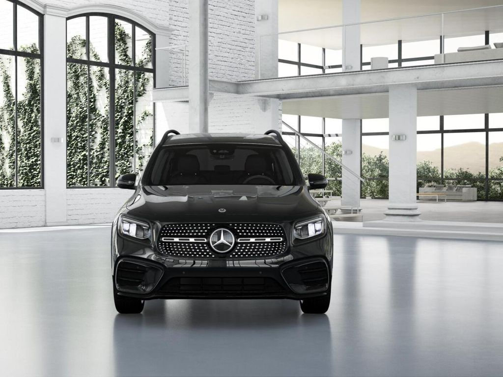 2025 Mercedes Benz GLB 250 4MATIC photo 7