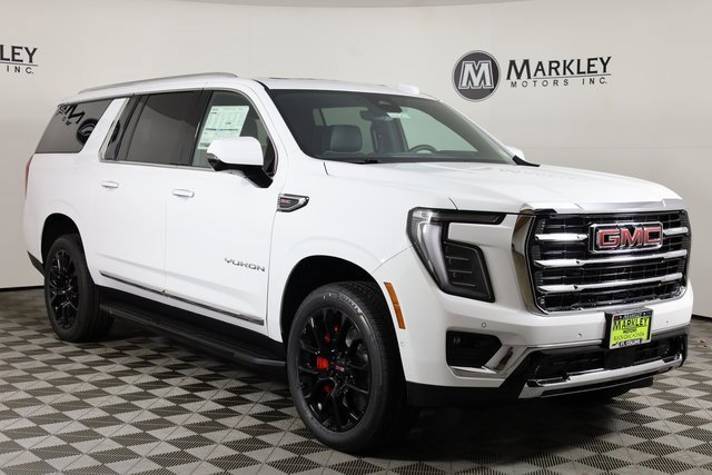 2026 GMC Yukon XL Elevation's photo