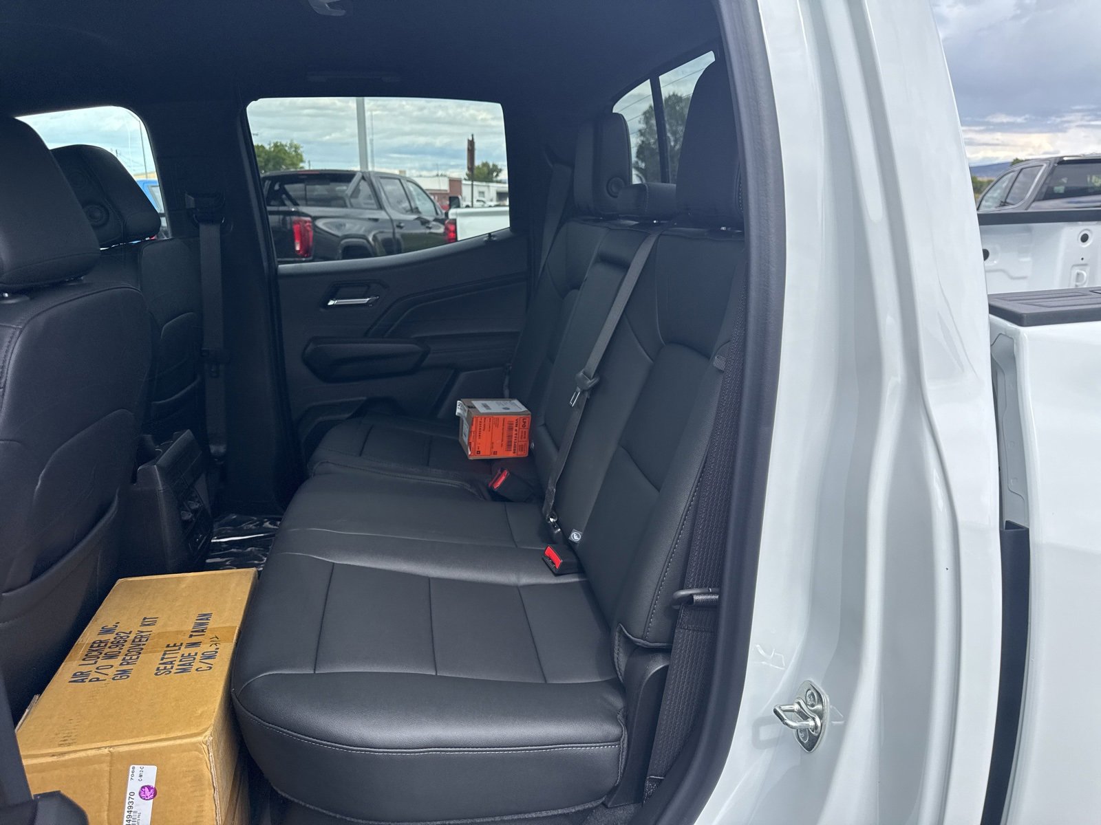 2026 Gmc Canyon Elevation photo 28