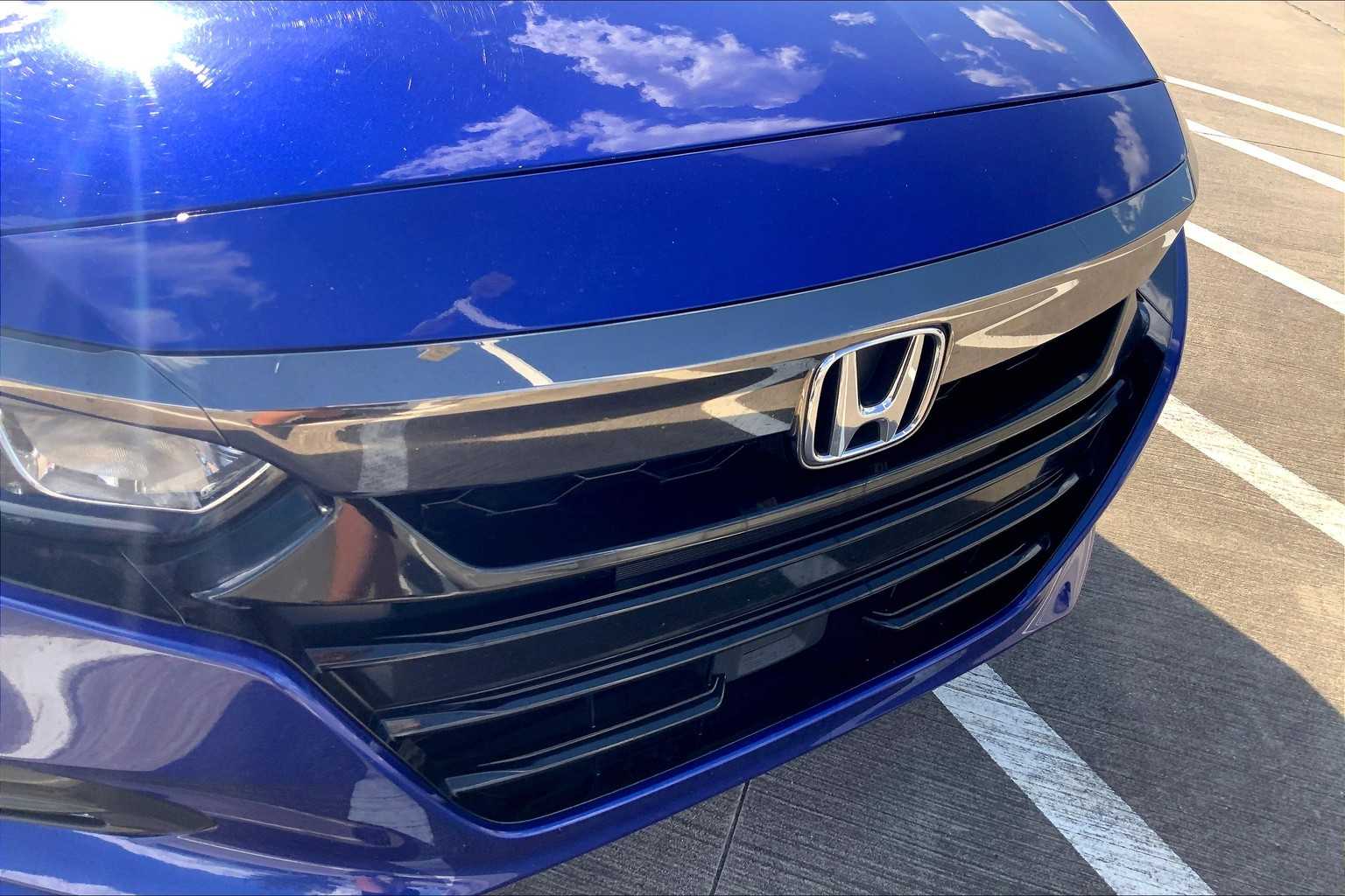 2020 Honda Accord Sport photo 28