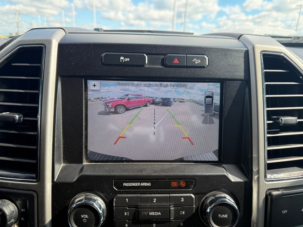 2019 Ford F-250 Lariat photo 13