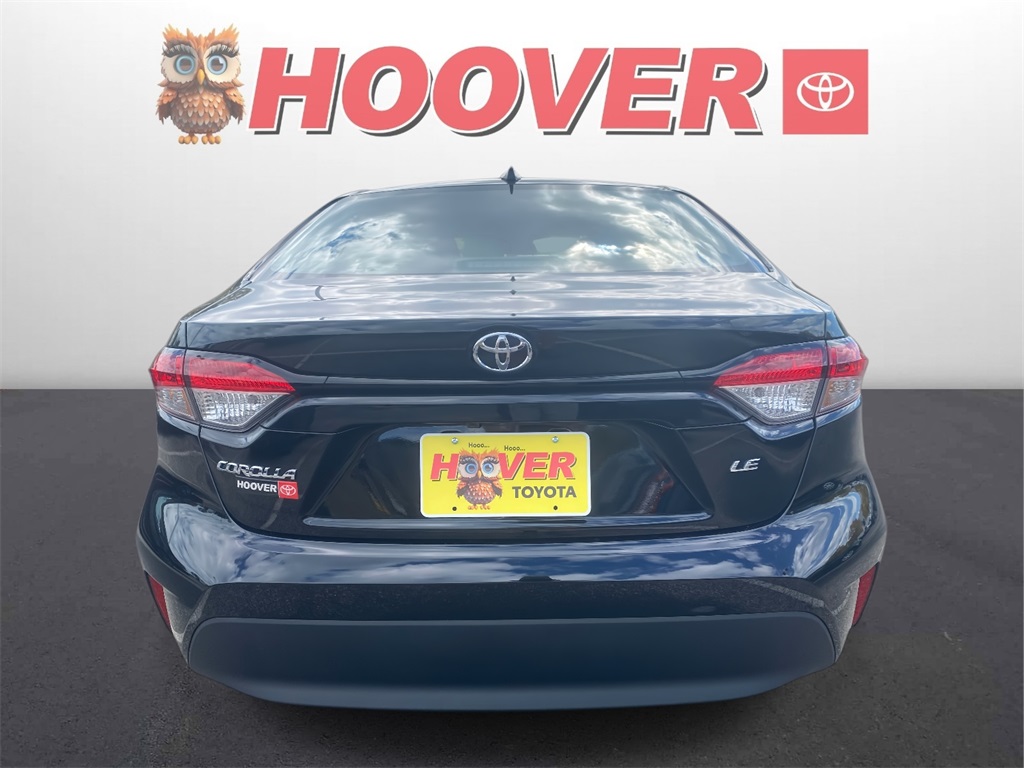 2026 Toyota Corolla LE photo 3