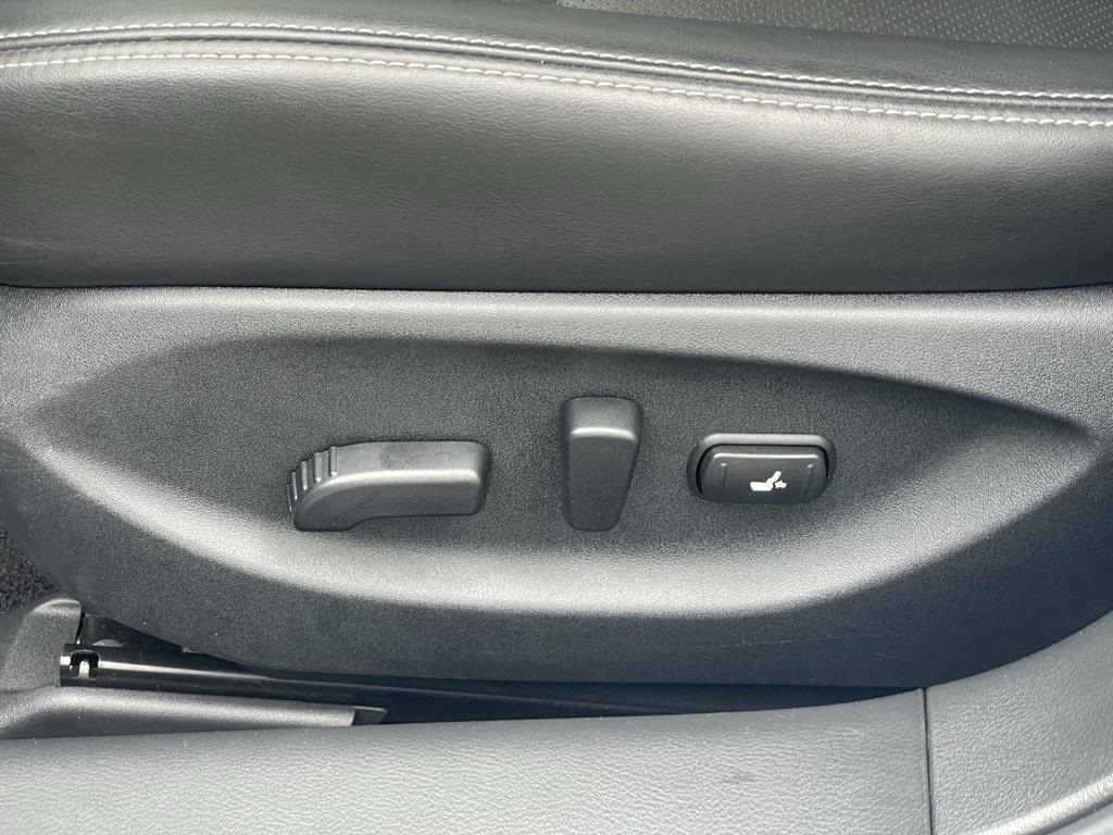 2024 Infiniti Q50 LUXE photo 14