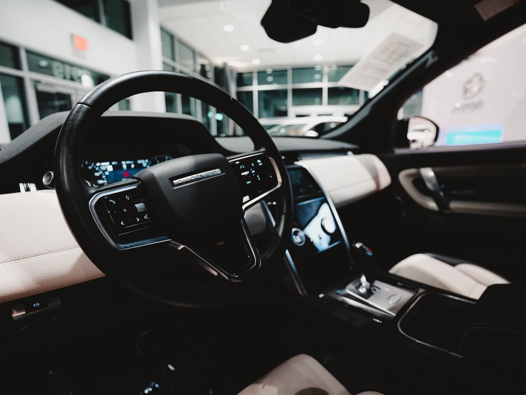 2023 Land Rover Discovery Sport S R-Dynamic photo 28