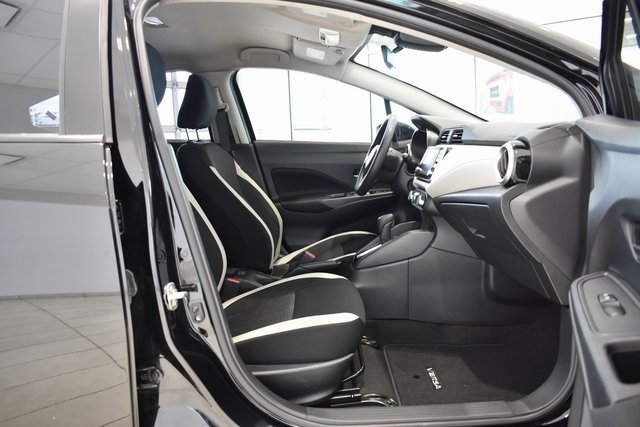 2022 Nissan Versa 1.6 SV photo 11