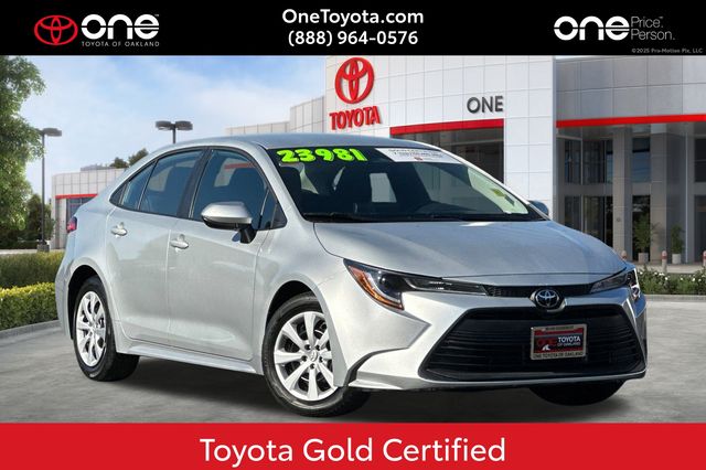 2025 Toyota Corolla LE